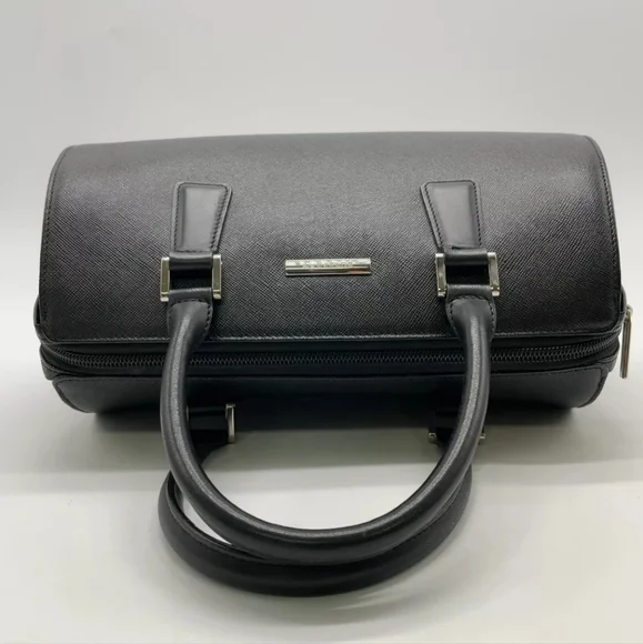Auth Burberry Leather Black Nova Check Pattern Tubular Bag - Picture 5 of 16